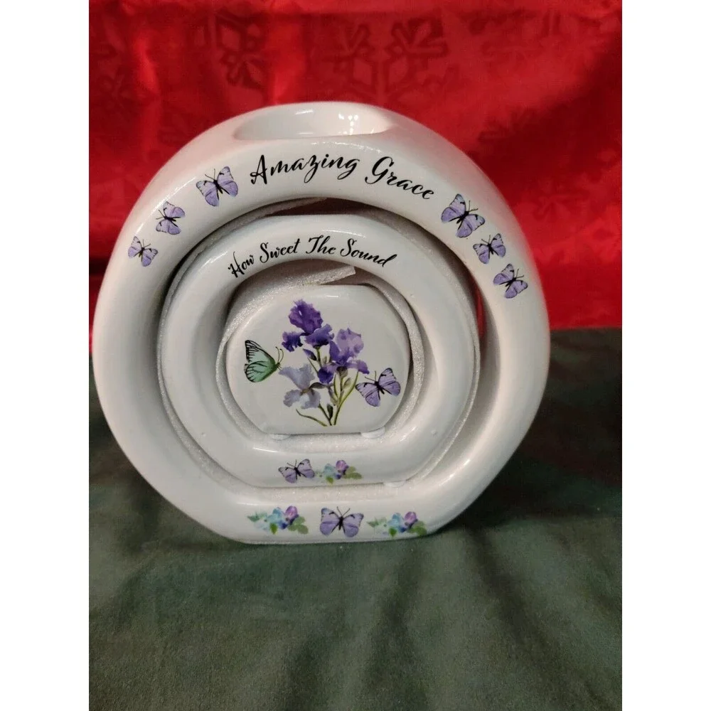 BNIB Candle Holder 3 Piece Nested Interiors Decorative Set